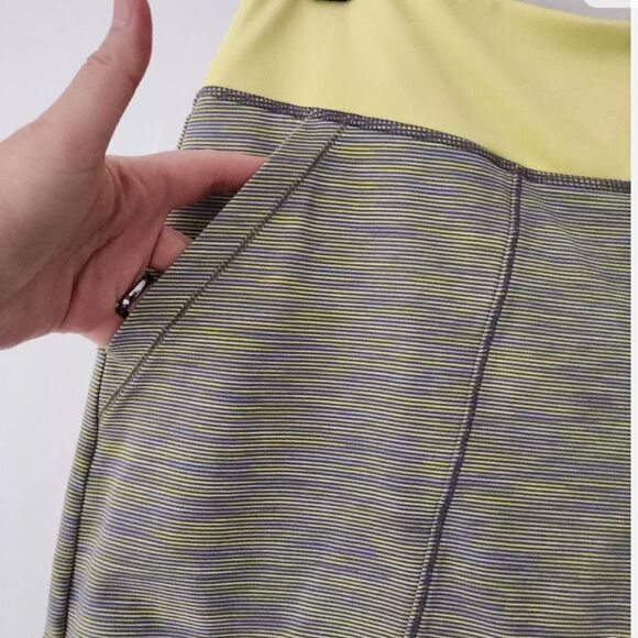 EXCELLENT CONDITION WOMEN’S SIZE MEDIUM TITLE NINE BUTTAH SKORT - Picture 6 of 10